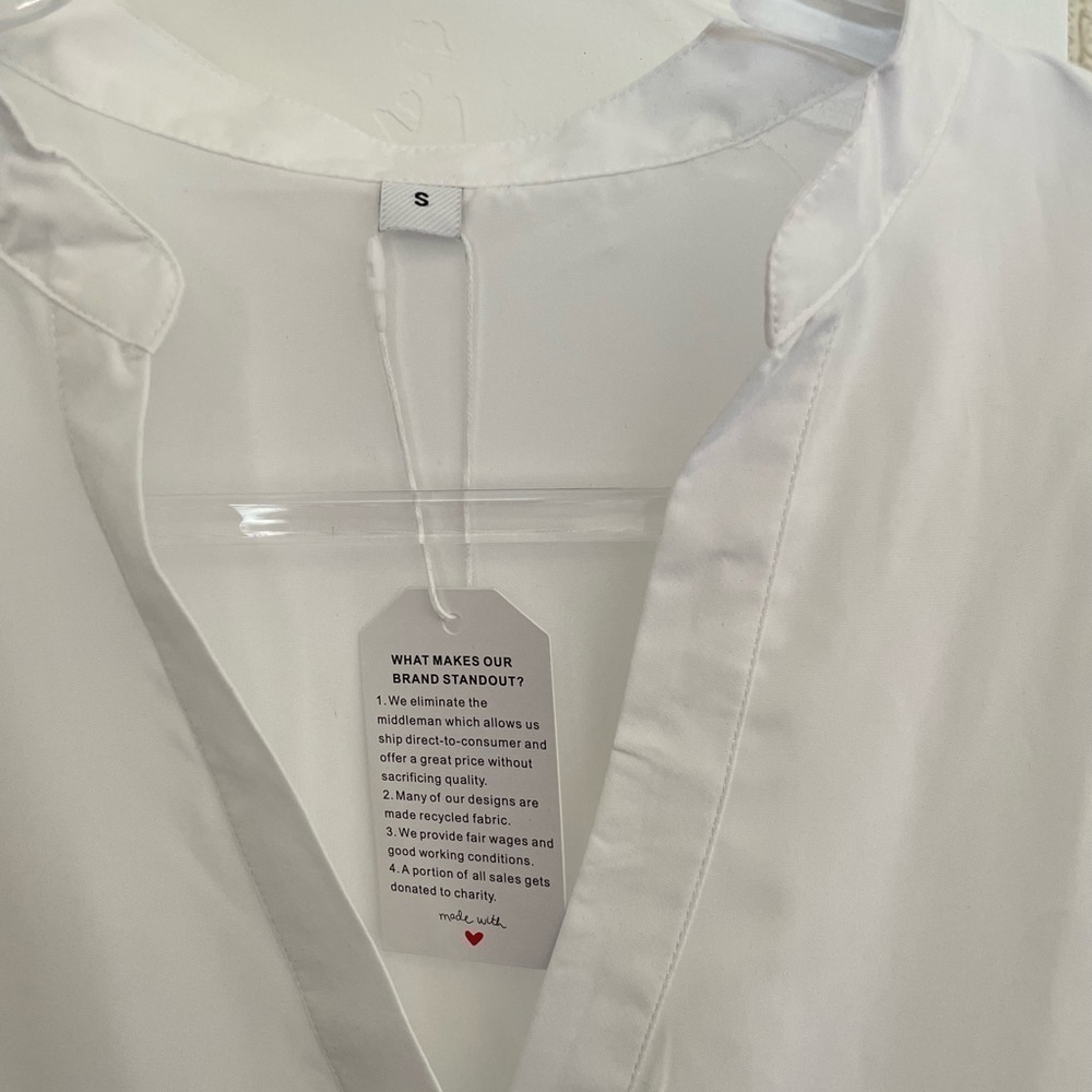 White dress sheer beach cover up short sleeve small NWT - Picture 2 of 9